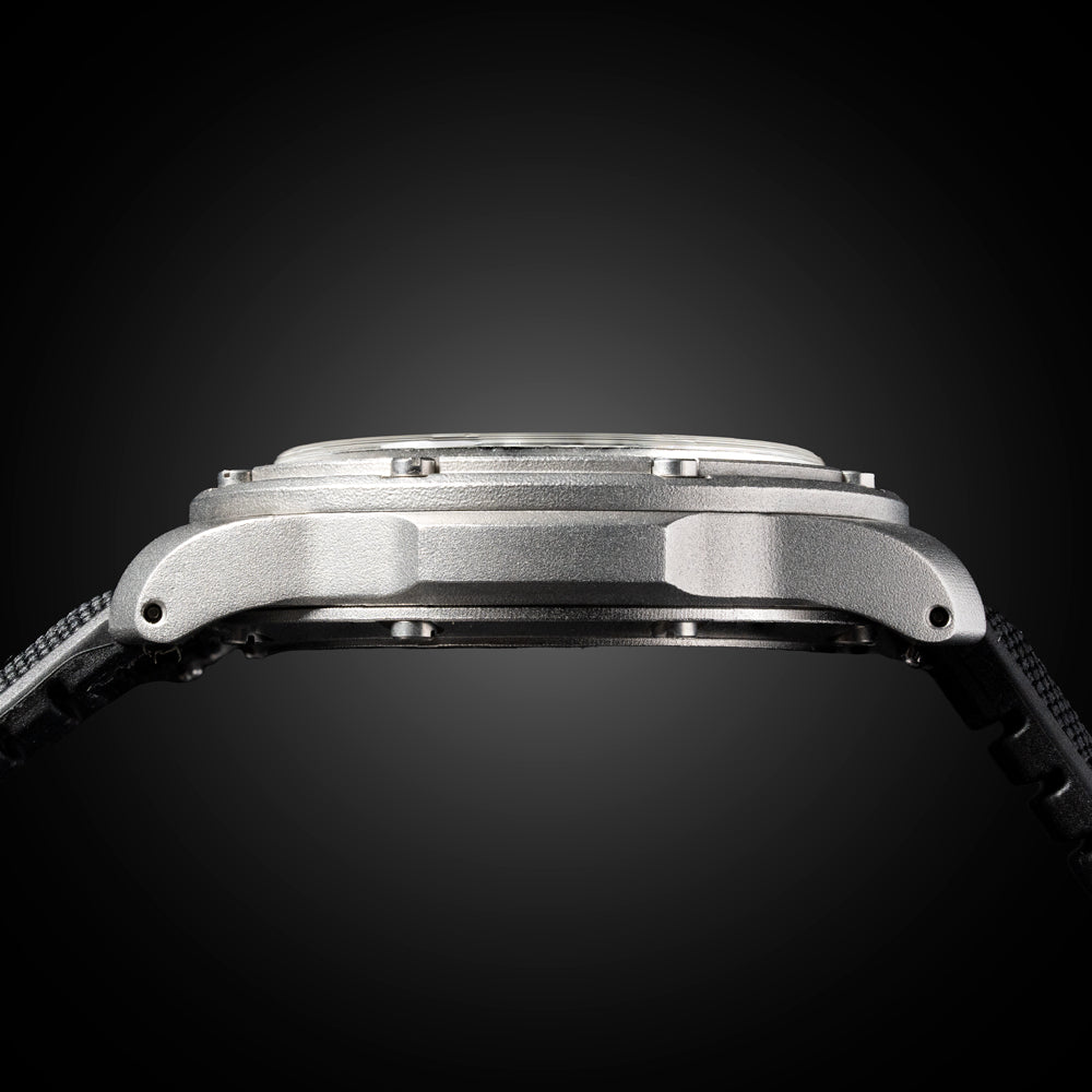 EPOCH Sport Monochrome
