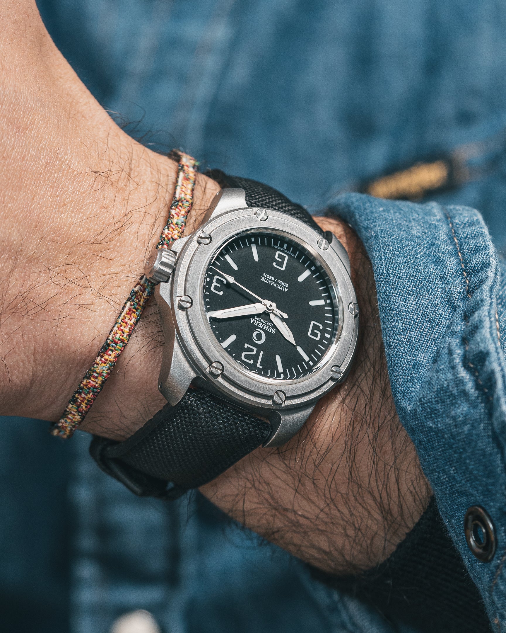 EPOCH Sport Monochrome